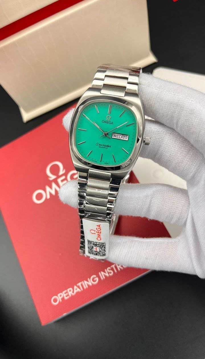 ساعت برند امگا مدل سیمستر با صفحه سبز