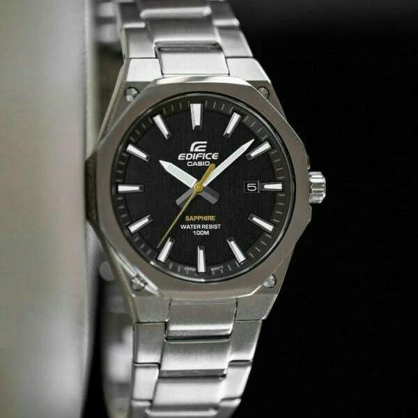 ساعت  مچی ادیفایس  Casio Edifice EFR-S108D-1AV    بند استیل رنگ ثابت ،مسترکوالیتی صفحه مشکی