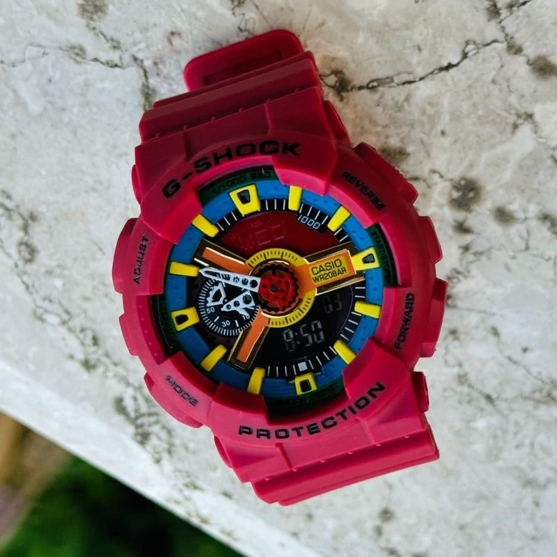 ساعت مچی جی شاک جیشاک GA110 قرمز (جیشاک GShock) ، صد در صد ضدآب ، تنظیم اتوماتیک با پایتخت کشورها ، اتولایت دار