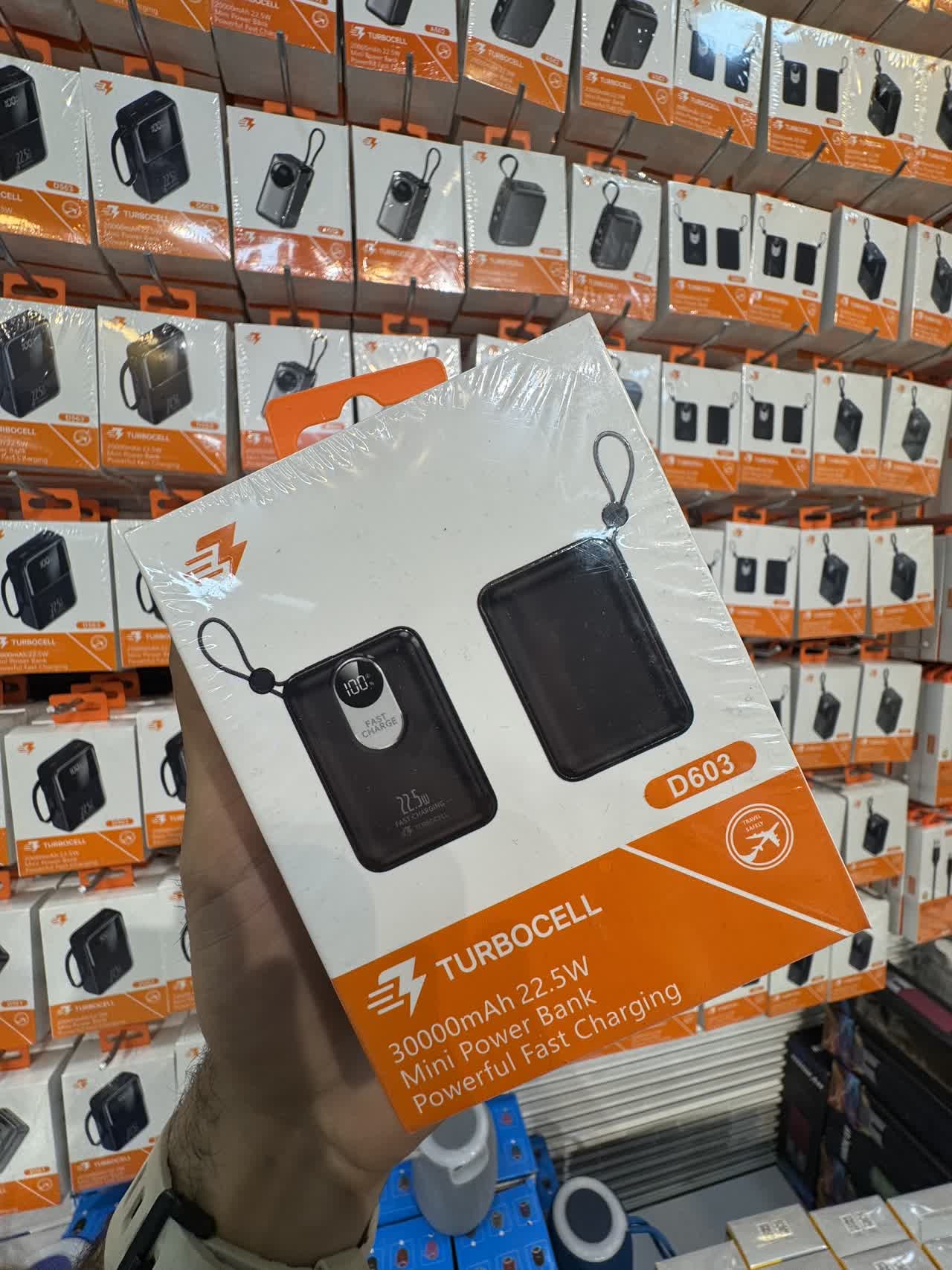 پاوربانک 30000 توربوسل D603 | شارژ سریع، نمایشگر دیجیتال و طراحی زیبا