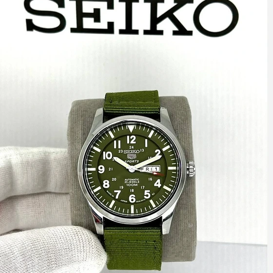 ساعت مچی مردانه سیکو 5 مدل SNZG09 با بند برزنتی ضد آب