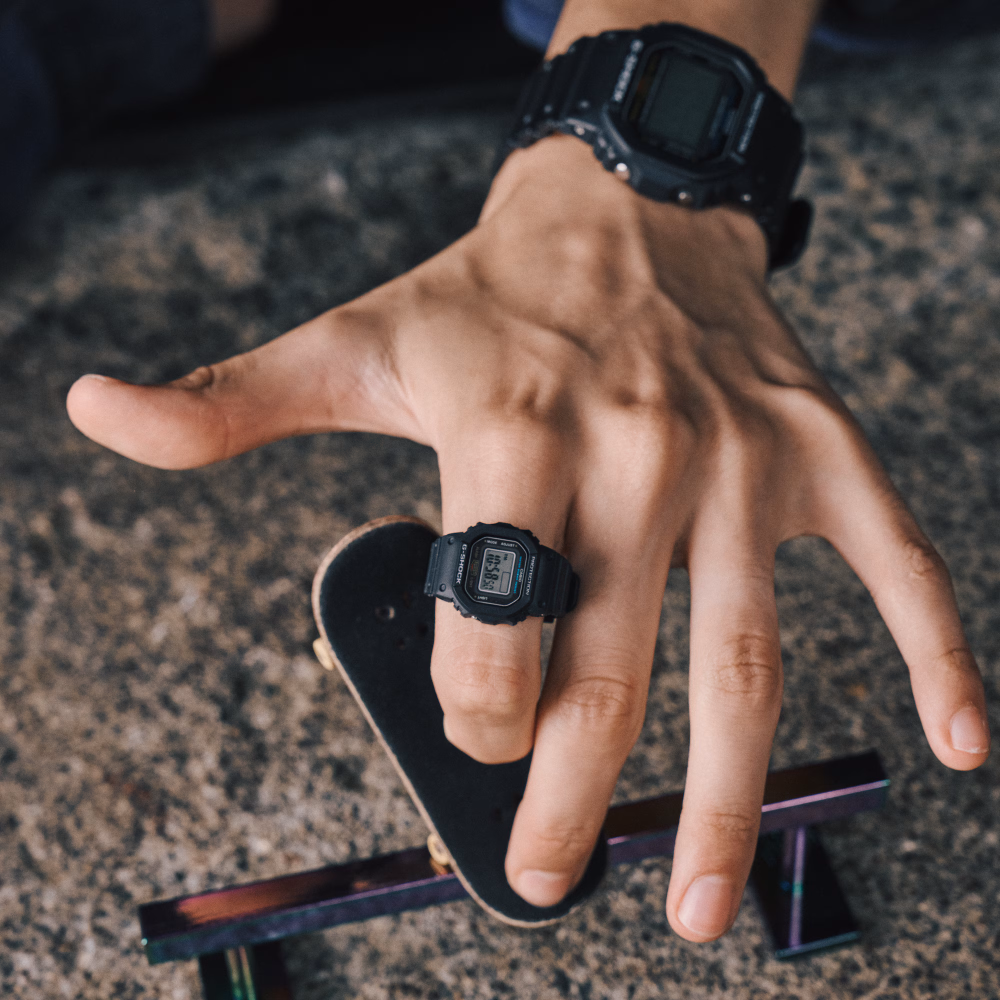 ساعت انگشتری کاسیو G‑Shock مدل DWN-5600-1DR